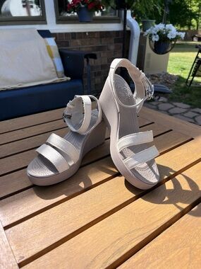 Crocs Leigh II Ankle Strap Wedge Sandals